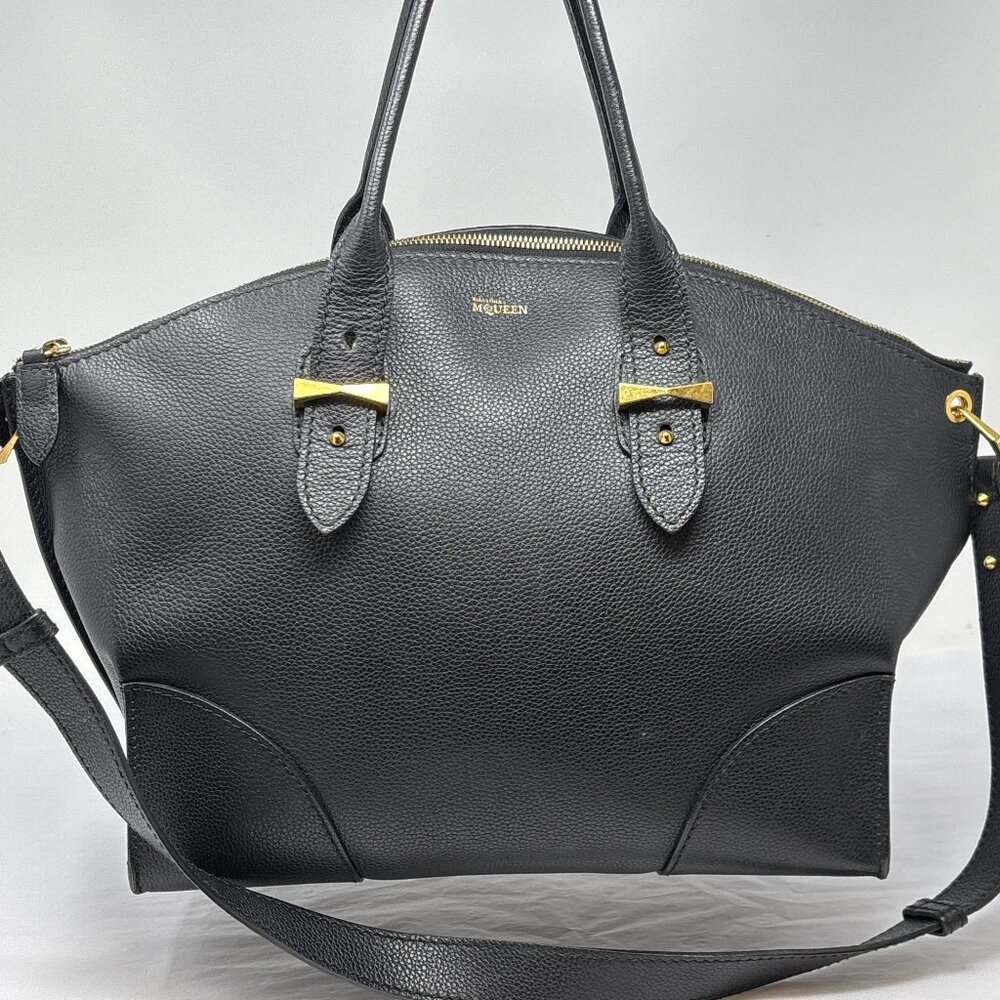 Alexander mcQueen black leather zip satchel